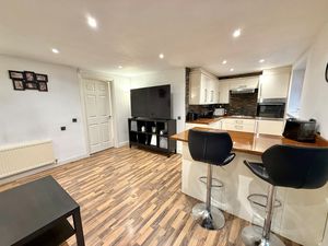 Photo 11- click for photo gallery